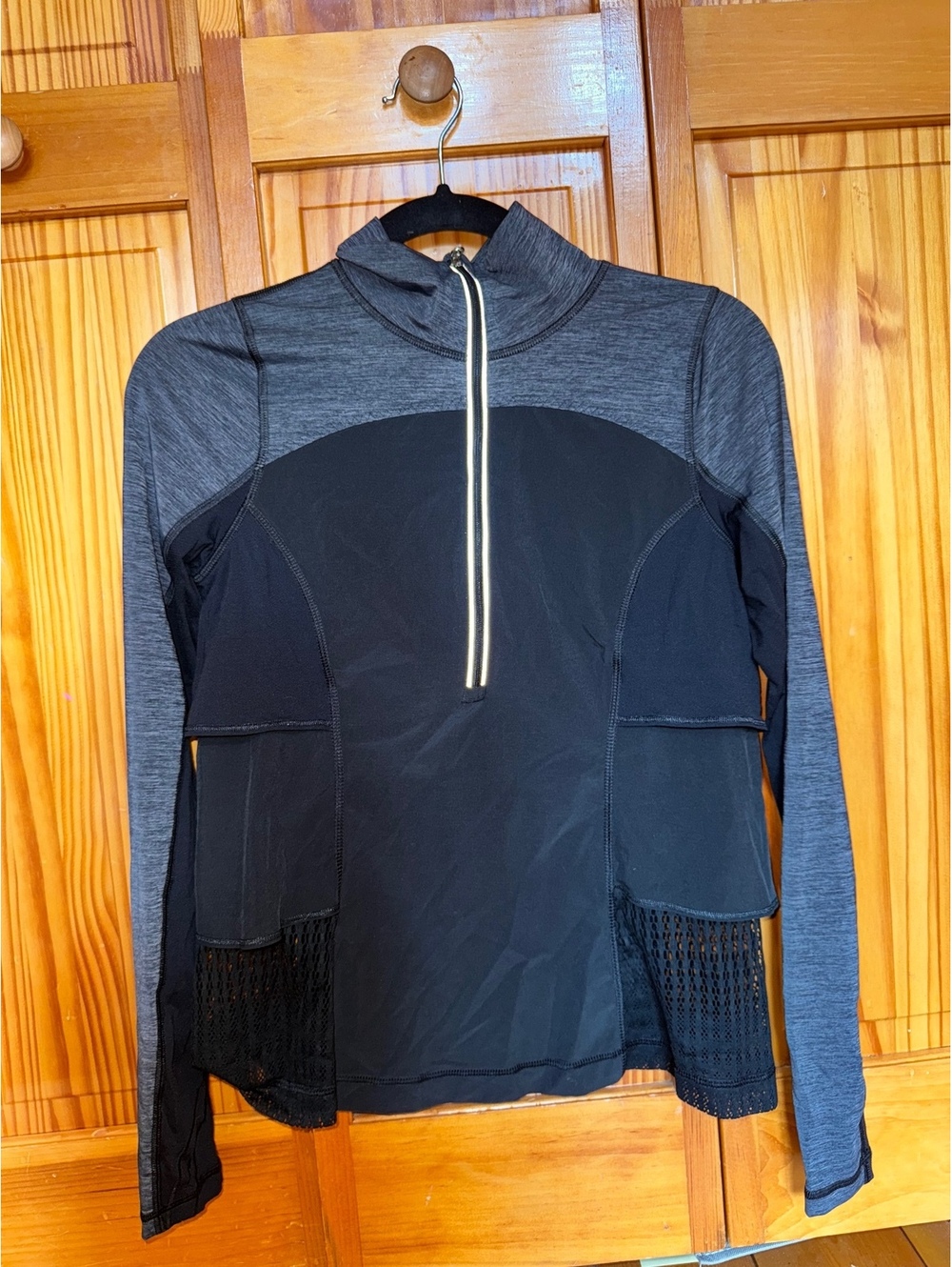 Lululemon gray and black half zip long sleeve athletic top